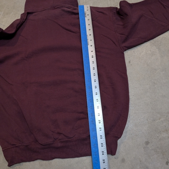 Crabby Dicks Delaware Hoodie Mens M Funny Maroon Red Gildan - Picture 5 of 6